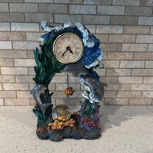 Collectable Dolphin Swing Clock Classic Treasures Quartz Clock w/Fish Pendulum